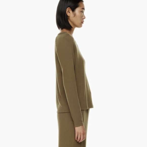 Aritzia Wilfred Free Lounge Longsleeve, Medium - Picture 3 of 7